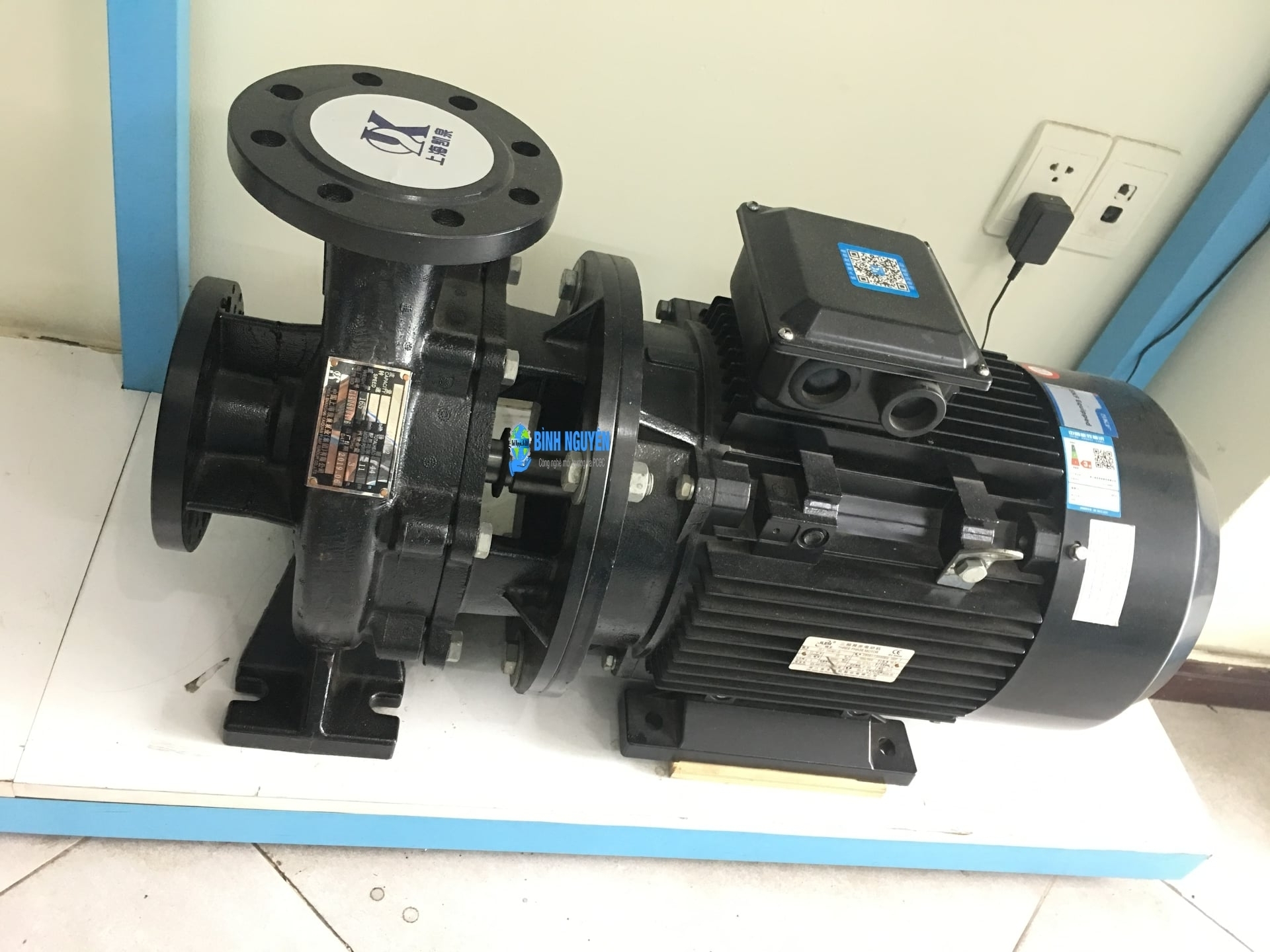 Máy Bơm Trục Ngang Series Kaiquan 150KQW240-20-18.5/4